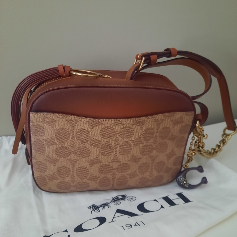 Graham Crossbody bag